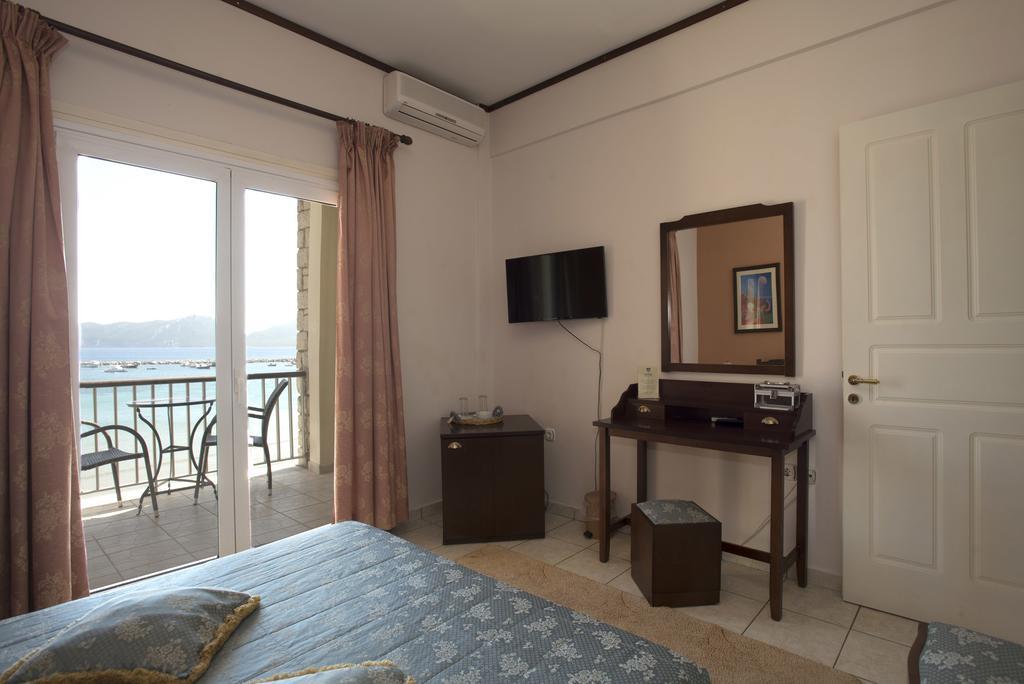 Methoni Beach Hotel エクステリア 写真