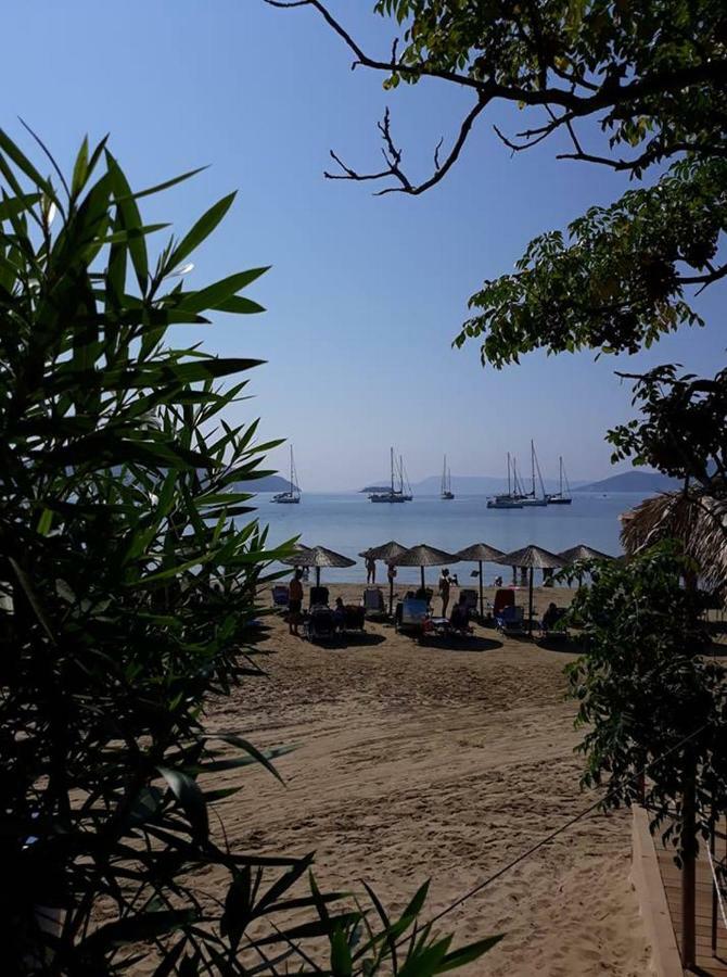 Methoni Beach Hotel エクステリア 写真