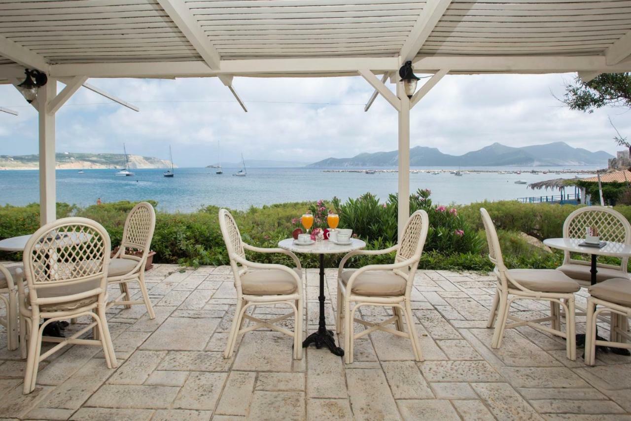 Methoni Beach Hotel エクステリア 写真